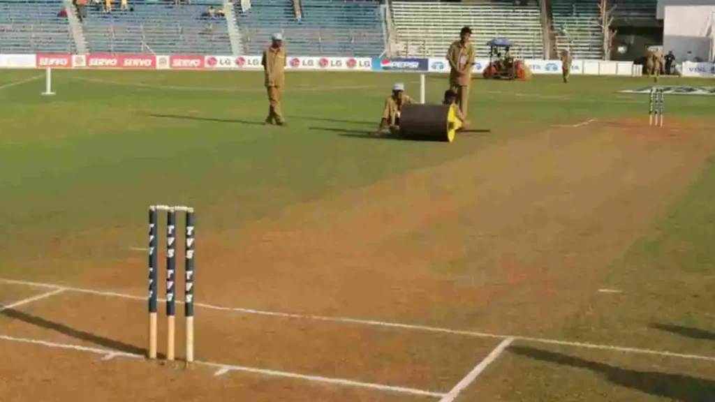 वानखेड़े स्टेडियम की पिच रिपोर्ट