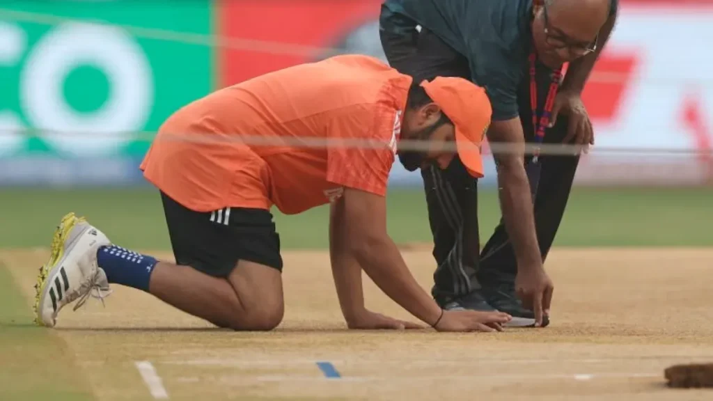 वानखेड़े स्टेडियम की पिच कैसी है